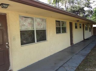 106 SW 9th St #B, Hallandale, FL 33009