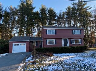 8 Garrison Rd, Salem, NH 03079