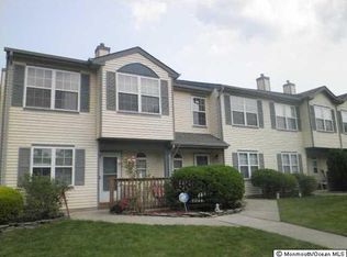 46 Quail Run, Bayville, NJ 08721