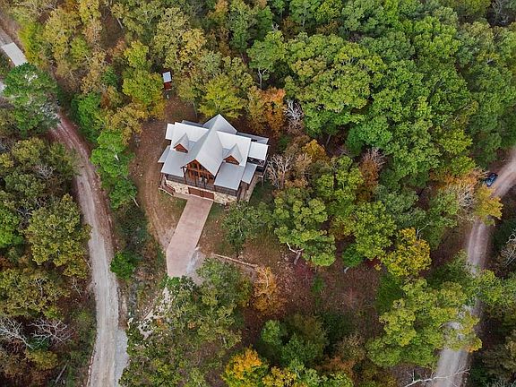 4th image of 357 Little Creek Ln