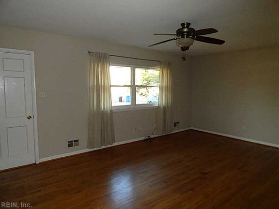 3rd image of 1025 Harlie Ave