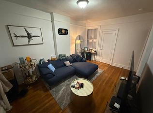 28-19 33rd St #1A, Astoria, NY 11103