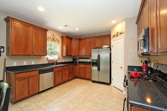 2nd image of 5006 Blair Rd