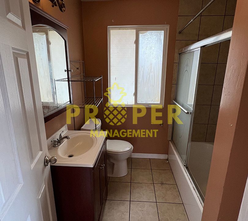 1st image of 1123 Danner Ave