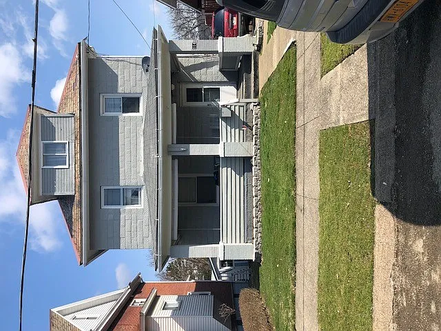 114 E 5th St photo 1