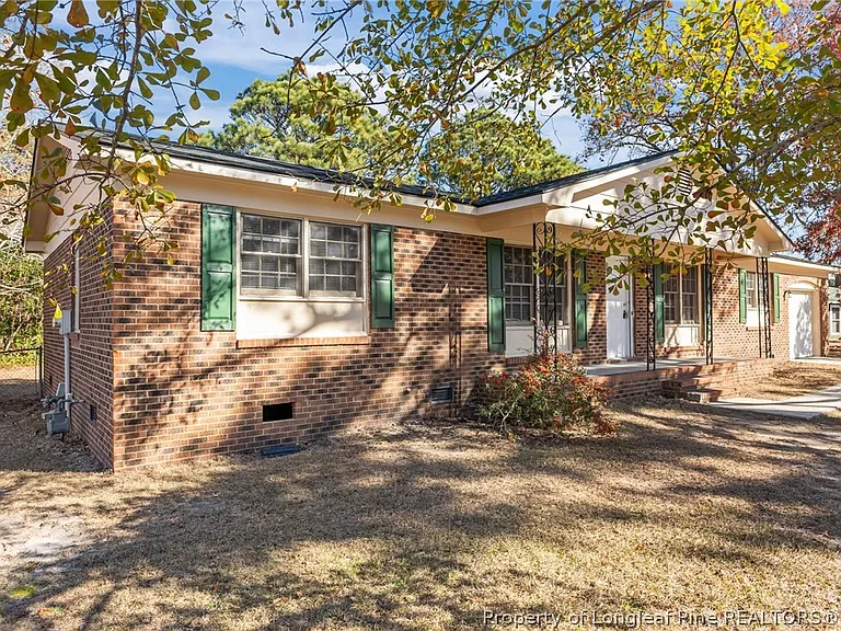4418 Spinel Dr — Photo 2