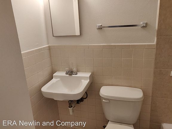 5th image of 2409 W Avenue N APT 3