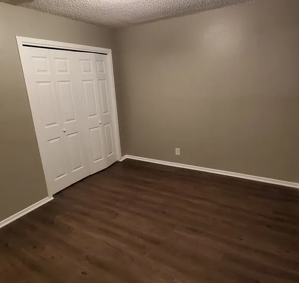 4704 Oakfield Way — Photo 13