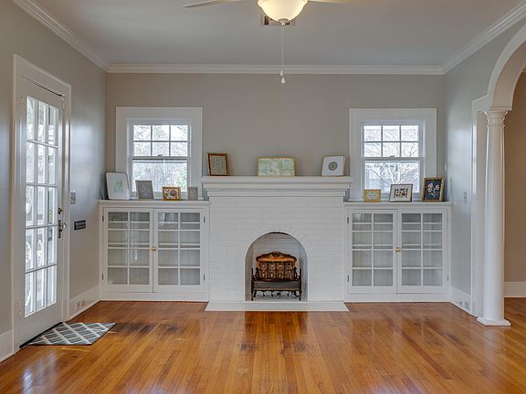 4th image of 501 Auburn Ave