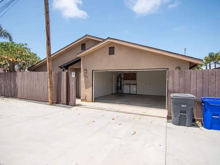 1181 Florida St — Photo 2