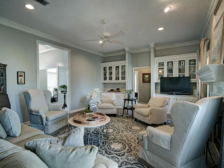 115 Windsor Hills Dr — Photo 6