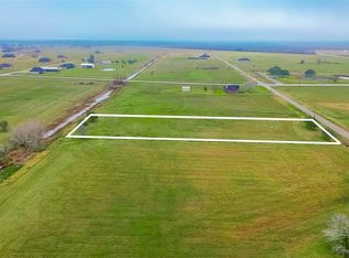 354 Brahman Trl, Angleton, TX 77515