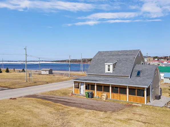 1933 Cardigan Rd, Saint Peters Bay, PE C0A 2A0