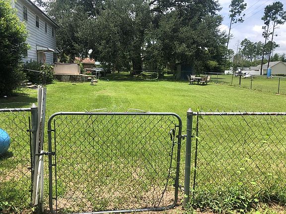 4th image of 2974 Hall Dr