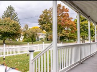 1426 Coolidge Rd, East Lansing, MI 48823