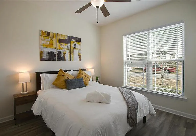 11 Summer Lake Way — Photo 13