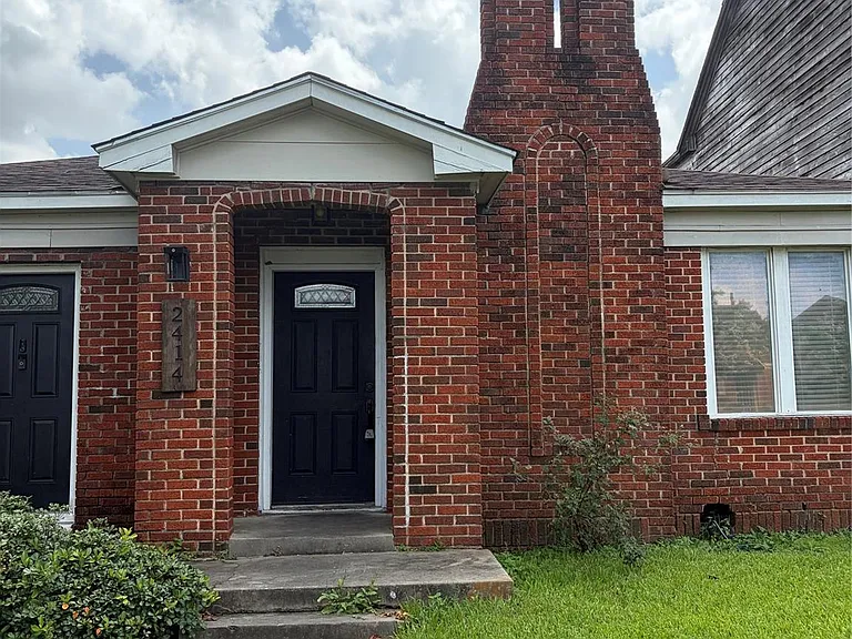 2414 Eagle St #B — Photo 1