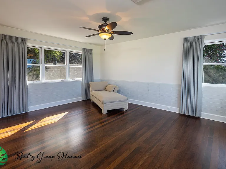 1944 Ualakaa St — Photo 11