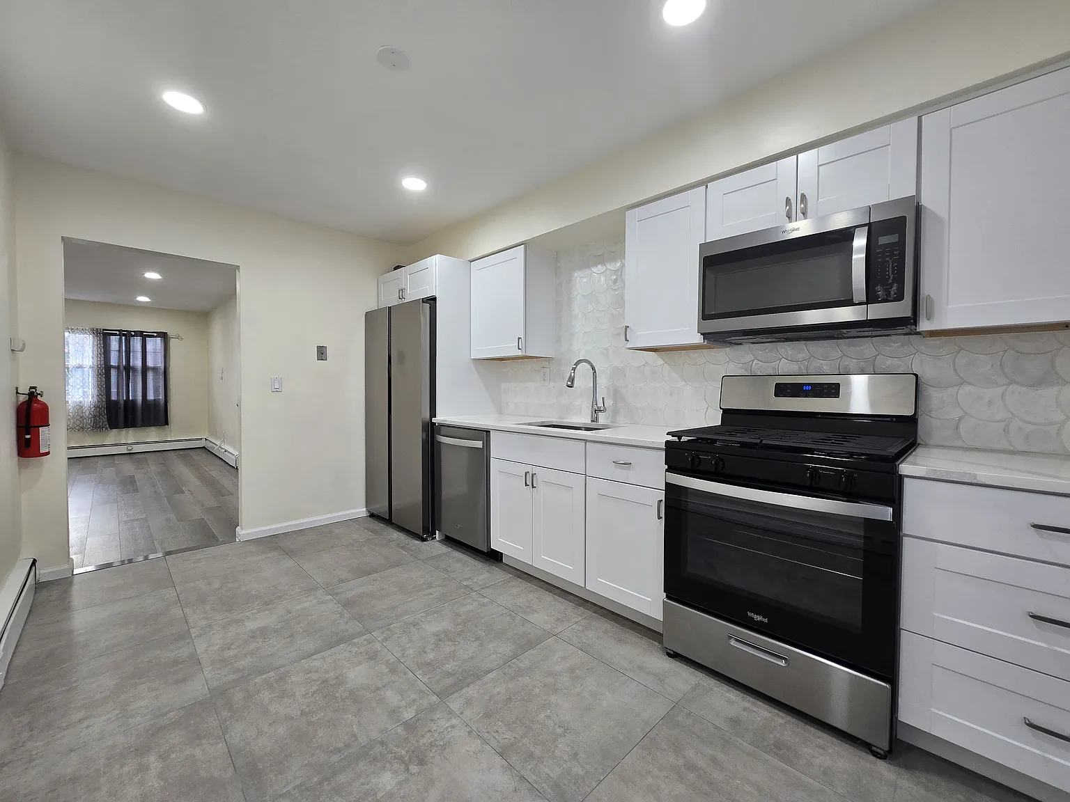 1 bed, 645 sqft, $1,750 — Photo 3