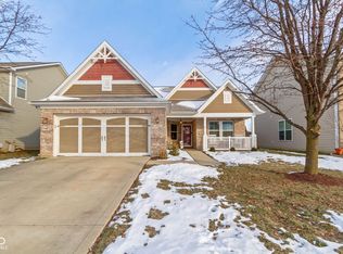 6586 W Winding Bnd, McCordsville, IN 46055