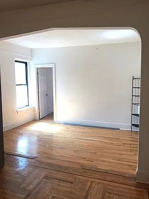 Rented by Dynamik Realty | media 15