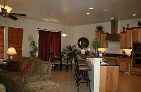 5th image of 499 S Bloomingdale Dr