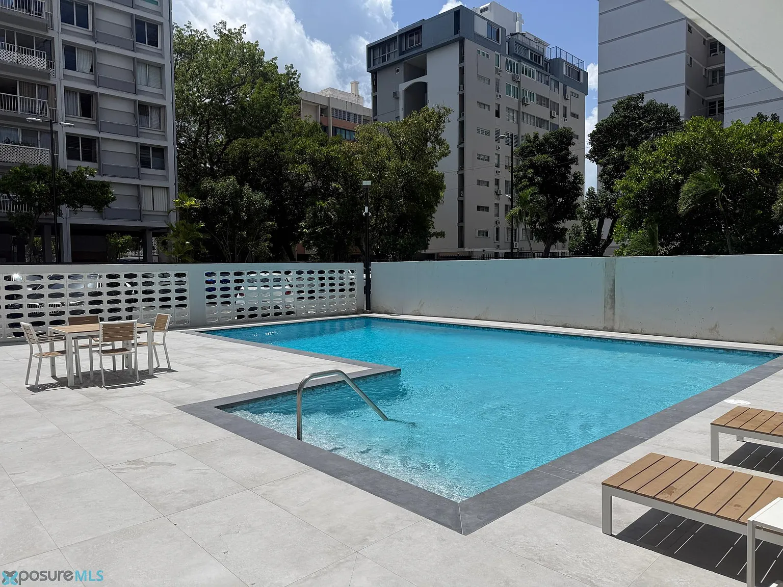 Condado Real (Condominio) — Photo 3