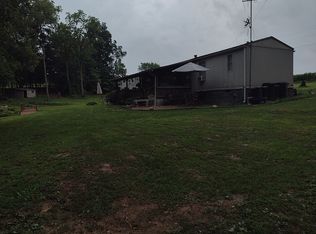 3201 N Nubian Rd, Salem, IN 47167