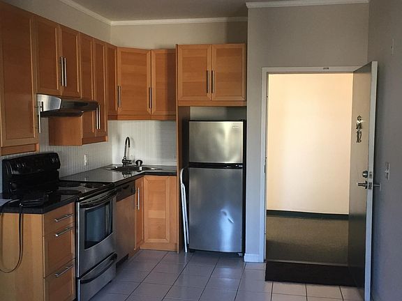 5th image of 2650 Broadway APT 312