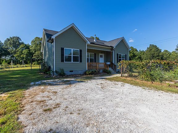 2nd image of 804 Nels Adams Rd