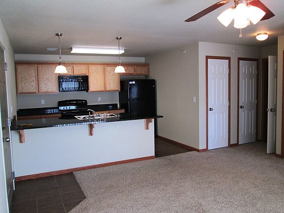 4th image of 318 Hunter Pl APT 108