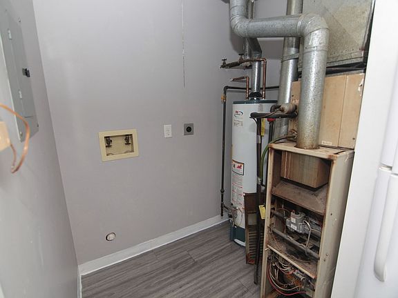 5th image of 1524 38th St APT C