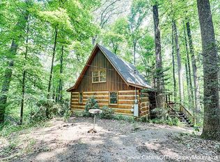 3378 Twin City Way, Pigeon Forge, TN 37863
