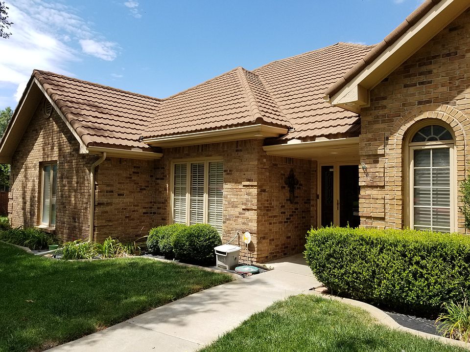 1st image of 7818 Harrington Cir