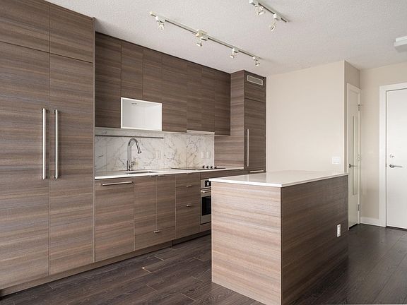 3rd image of 13398 104th Ave #1509