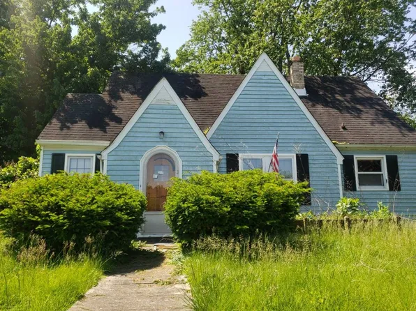 399 W South St, Jackson, OH 45640