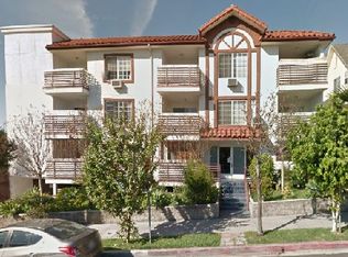 2965 San Marino St, Los Angeles, CA 90006