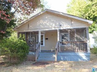 319 E 3rd St, Anniston, AL 36207