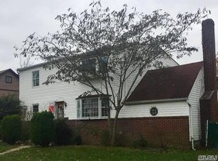 2484 Bellmore Ave, Bellmore, NY 11710