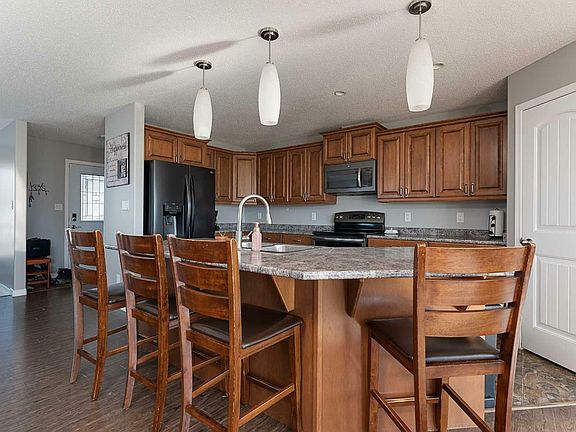 5th image of 2715 73rd Ave #14