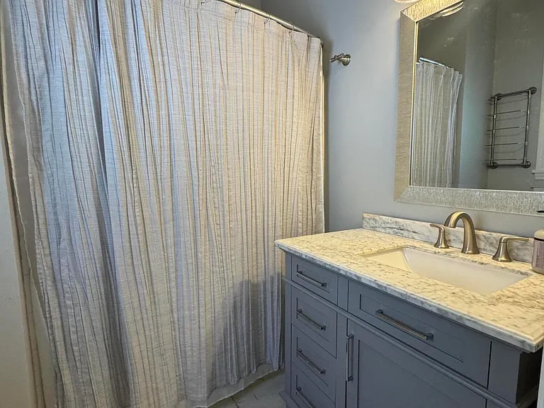 236 Kennedy Ave — Photo 18