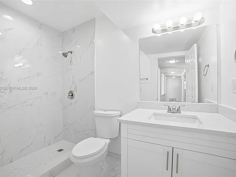 5201 Yellow Pine Ln — Photo 13