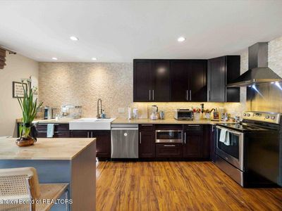804 Powderhorn Ln APT C, Jackson, WY, 83001
