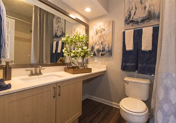 Woodhaven at Park Bridge Apartments — Photo 5