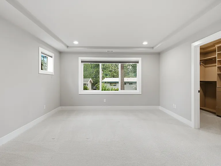 8629 NE 134th Pl — Photo 23