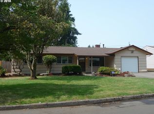 905 SE 176th Pl, Portland, OR 97233