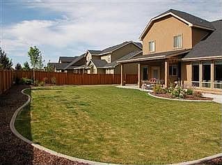 2nd image of 4122 N Legacy Woods Ave