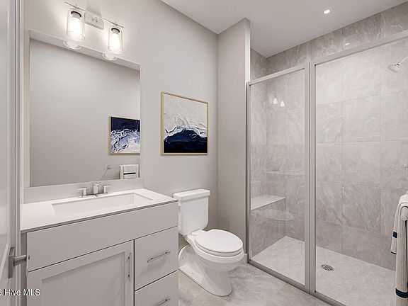 5th image of 3009 Lebel Drive NE