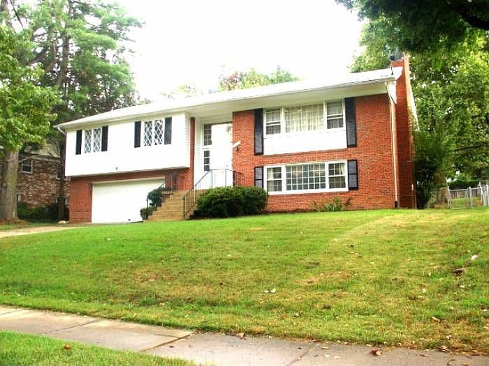 1st image of 6209 Nelway Dr