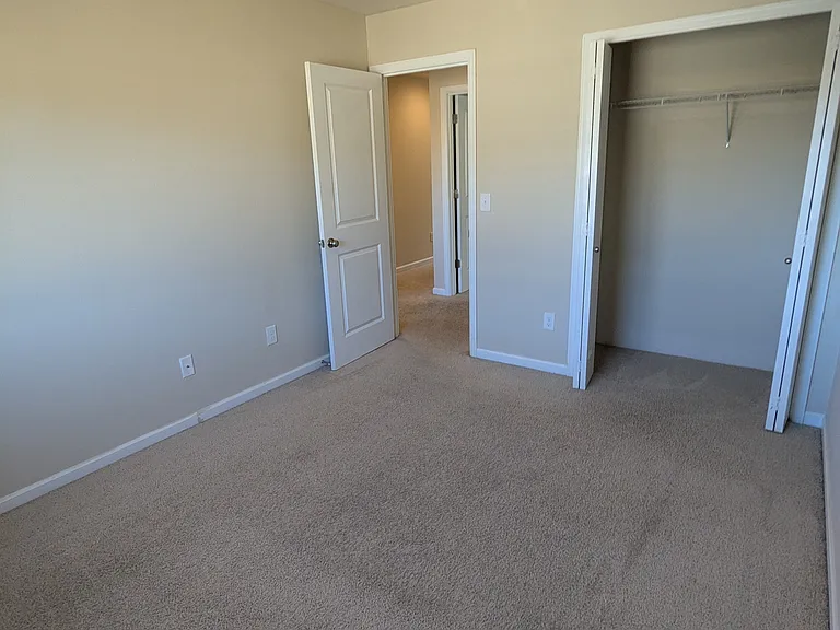 11810 NE 128th Pl — Photo 27